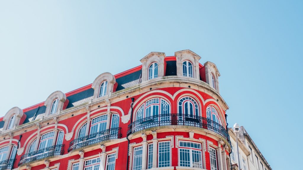 Als Miet-Interessent bei Ellen Schwarz Immobilien registrieren lassen uns so schnell und als Erster von freien Miet-Immobilien erfahren.